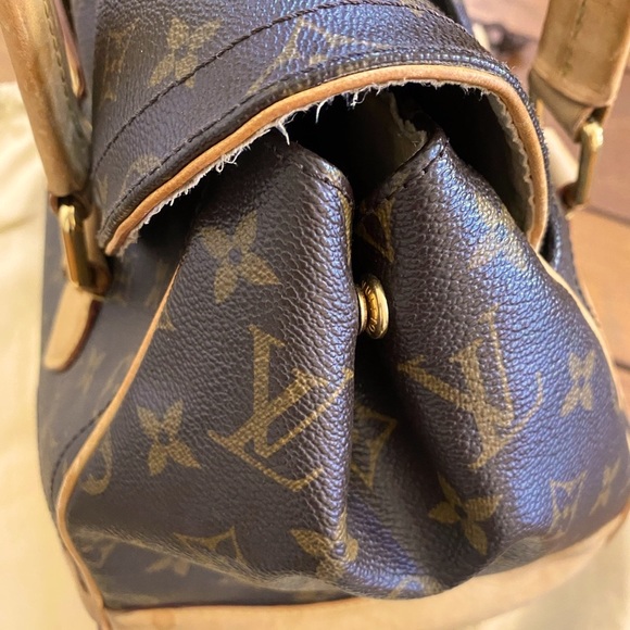 Louis Vuitton Monogram Bag - Picture 5 of 12